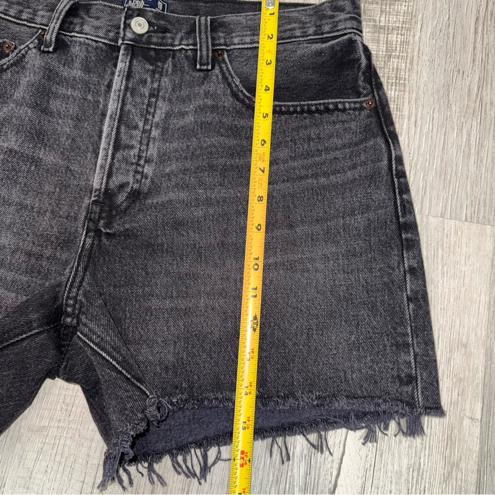Abercrombie & Fitch Women's High Rise 4 Short Size 30/10 Black Denim Jeans - Picture 3 of 10